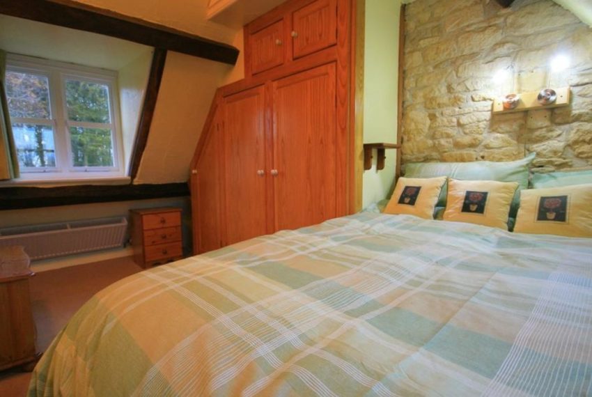 Hadcroft Cottage Bedroom
