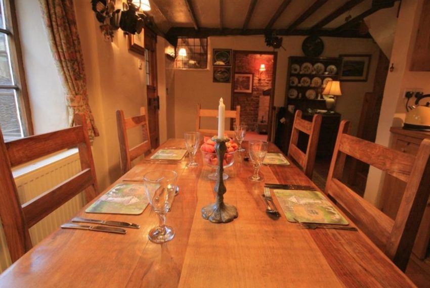 Hadcroft Cottage Dining Room