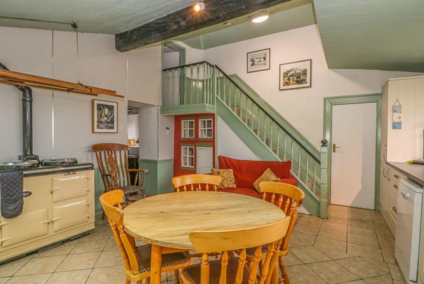 Butterlands Farmhouse Dining Room