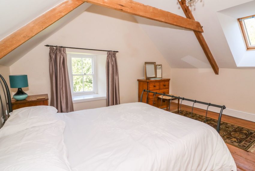 Derry Cottage Bedroom