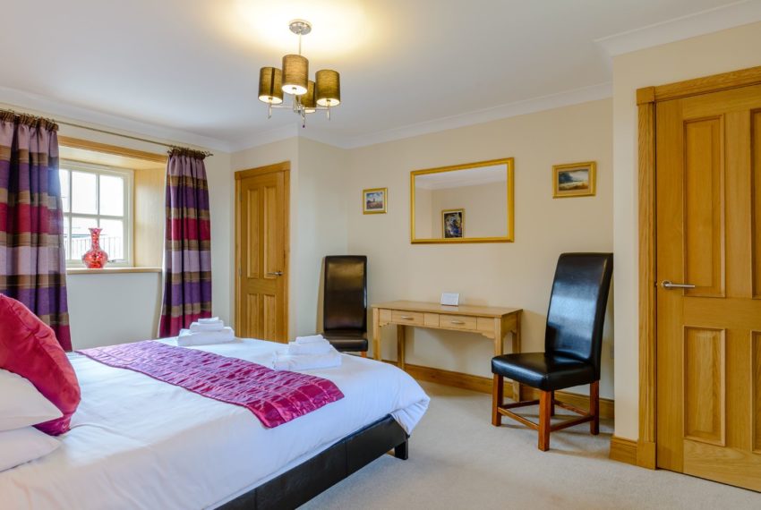 Granary Stone House Bedroom five