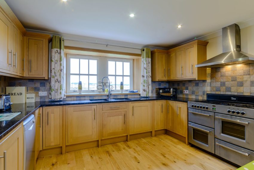 Granary Stone House Kitchen