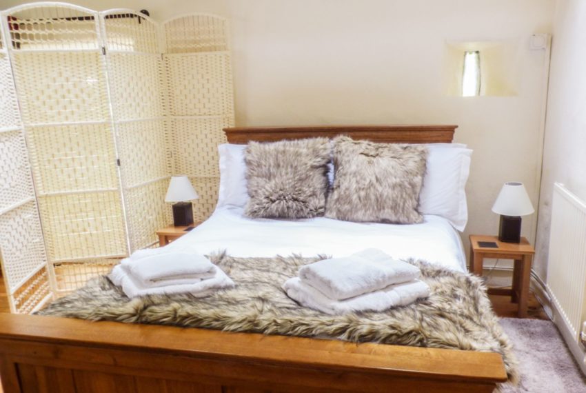 The Old Stable Bedroom