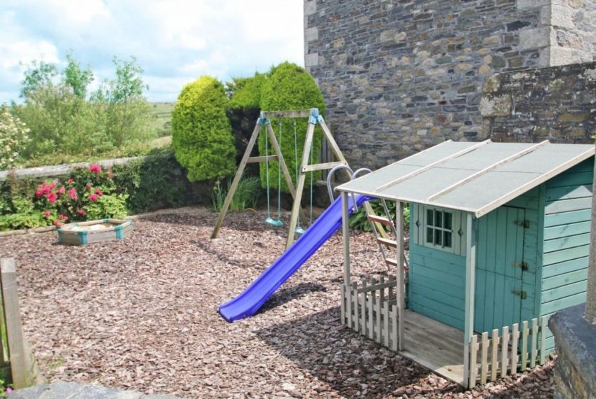 The Farmhouse Play Area