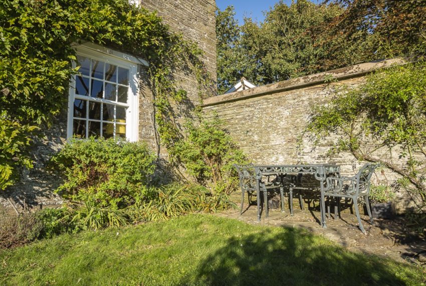 Lower Easton Farmhouse Enclosed Garden