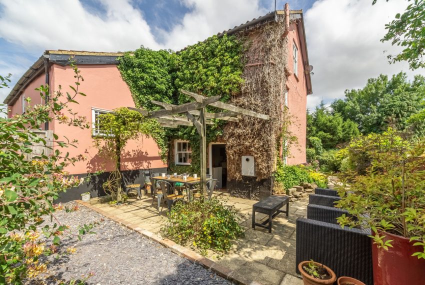 Pillar Box House Patio