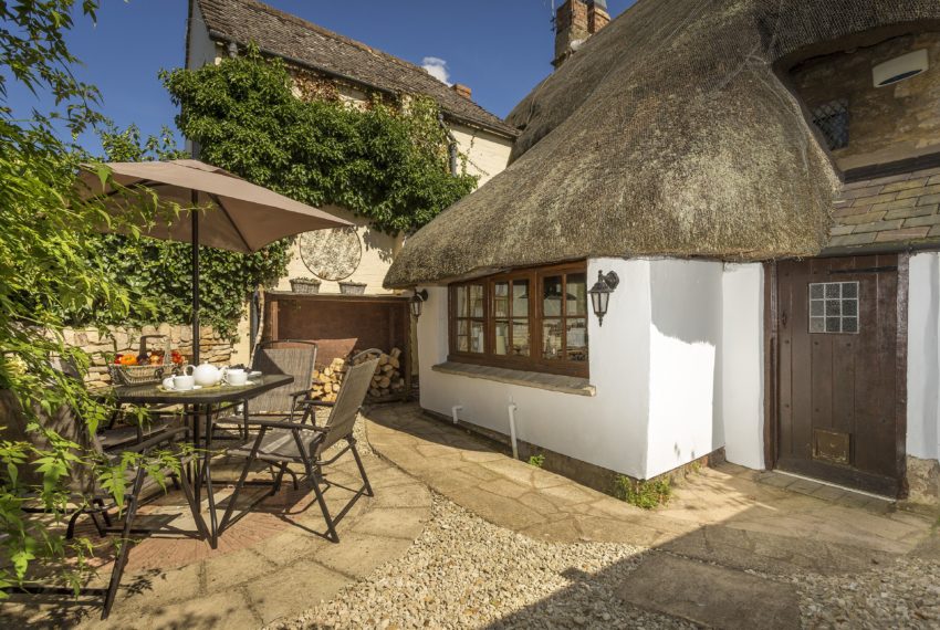 Inglenook Cottage Patio