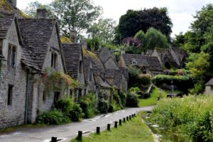 Dog walking in the Cotswolds