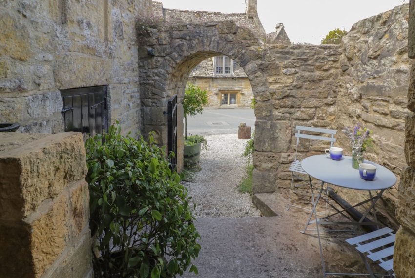 Oat Hill Cottage Patio