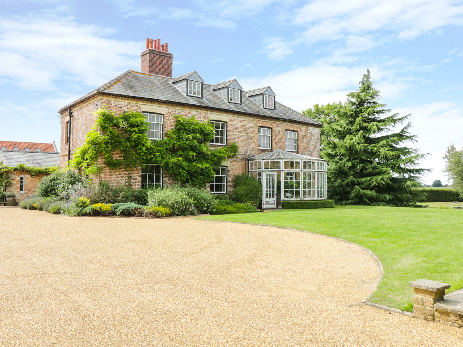 Modney Hall