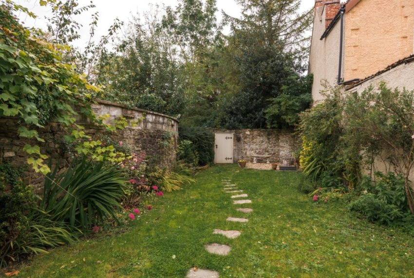 Homekot Cottage Fully Enclosed Garden