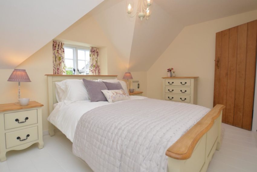 Snowdrop Cottage Bedroom