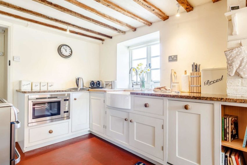 Wytch Green Cottage Kitchen